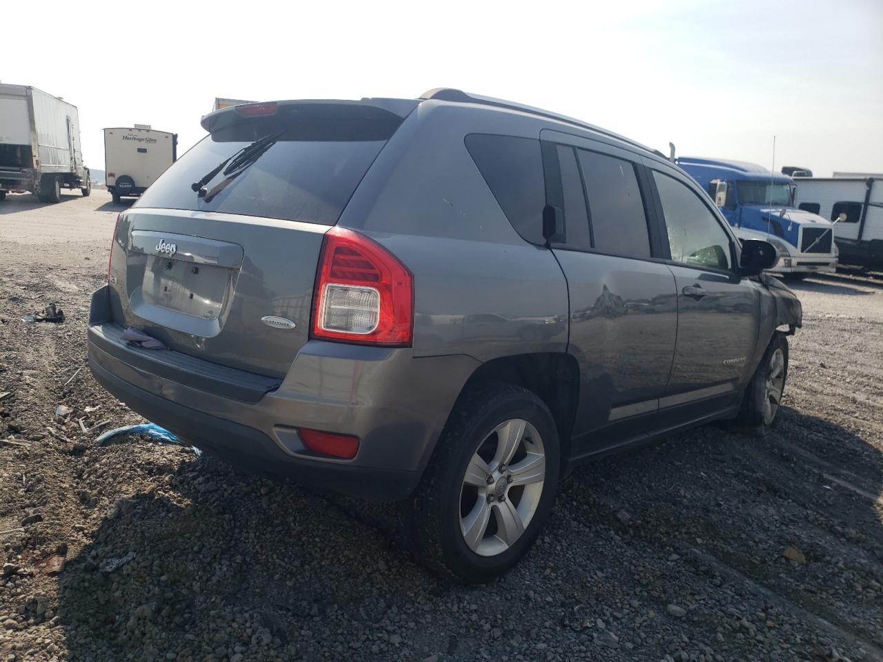 2013 JEEP COMPASS LA - Image 3