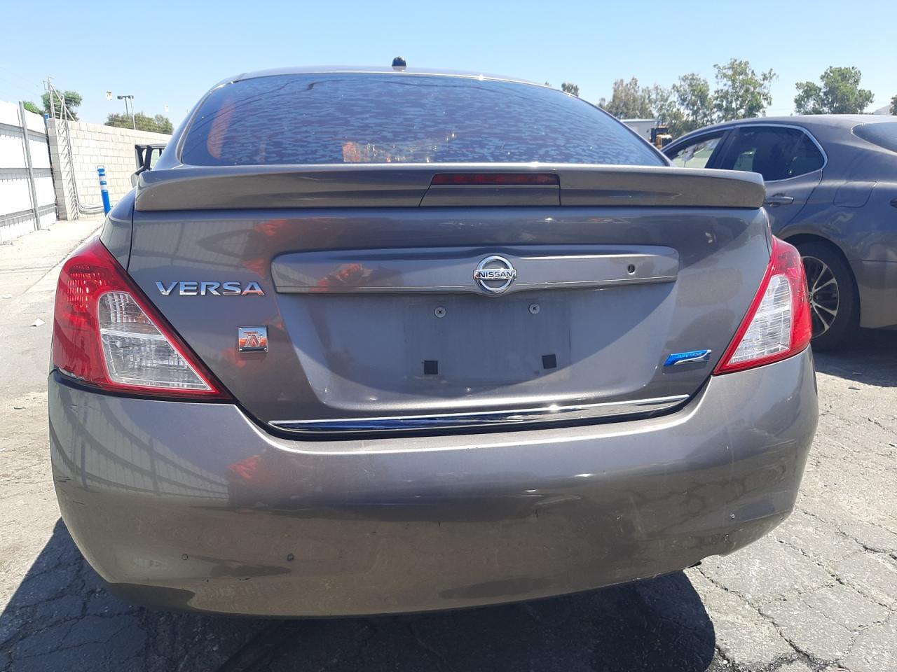 2014 NISSAN VERSA S - Image 6