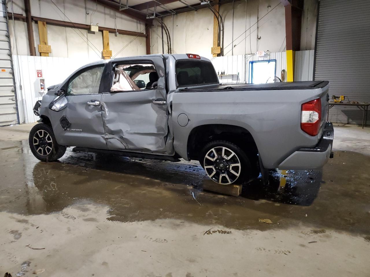 2018 TOYOTA TUNDRA CRE - Фото 2