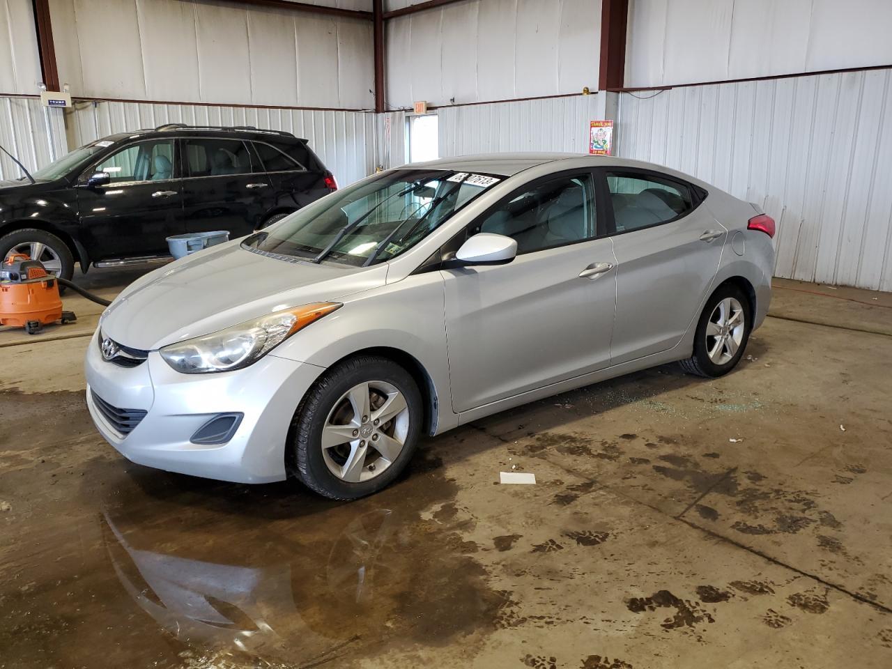 2011 HYUNDAI ELANTRA GL