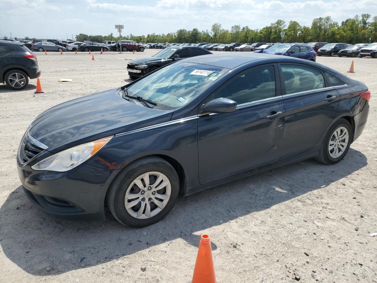 2012 HYUNDAI SONATA GLS car image