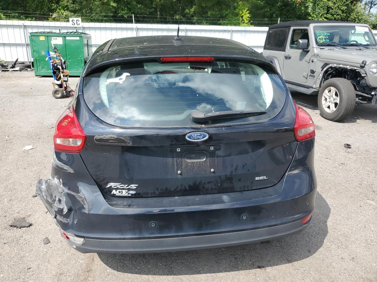 2017 FORD FOCUS SEL - Фото 6