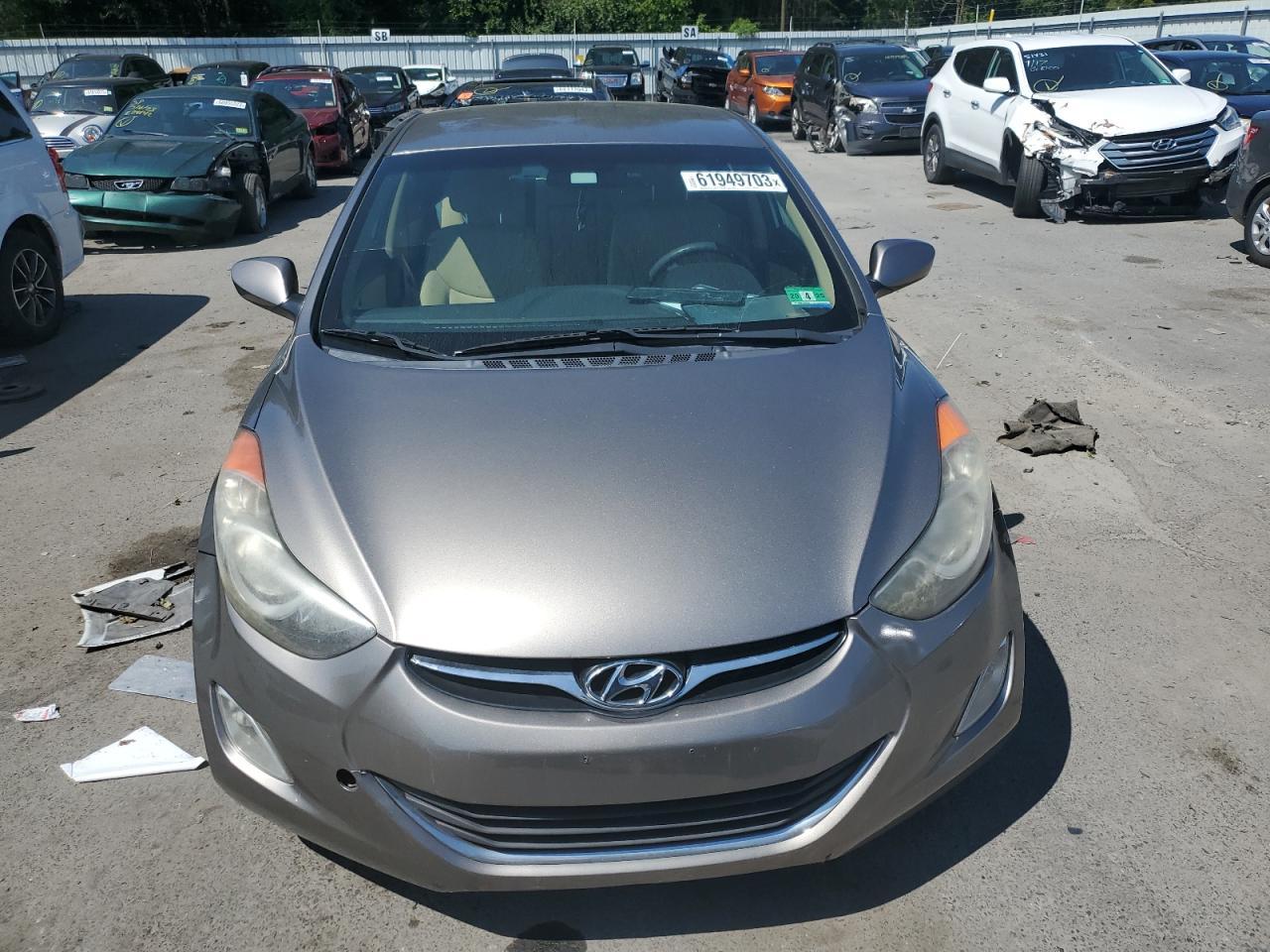 2013 HYUNDAI ELANTRA GL - Image 5