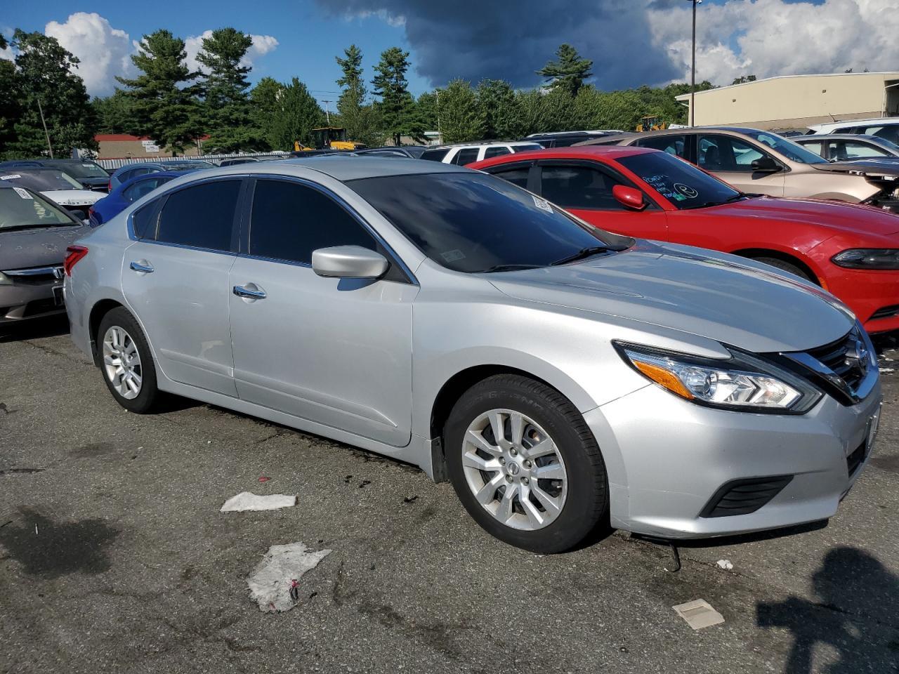 2017 NISSAN ALTIMA 2.5 - Фото 4