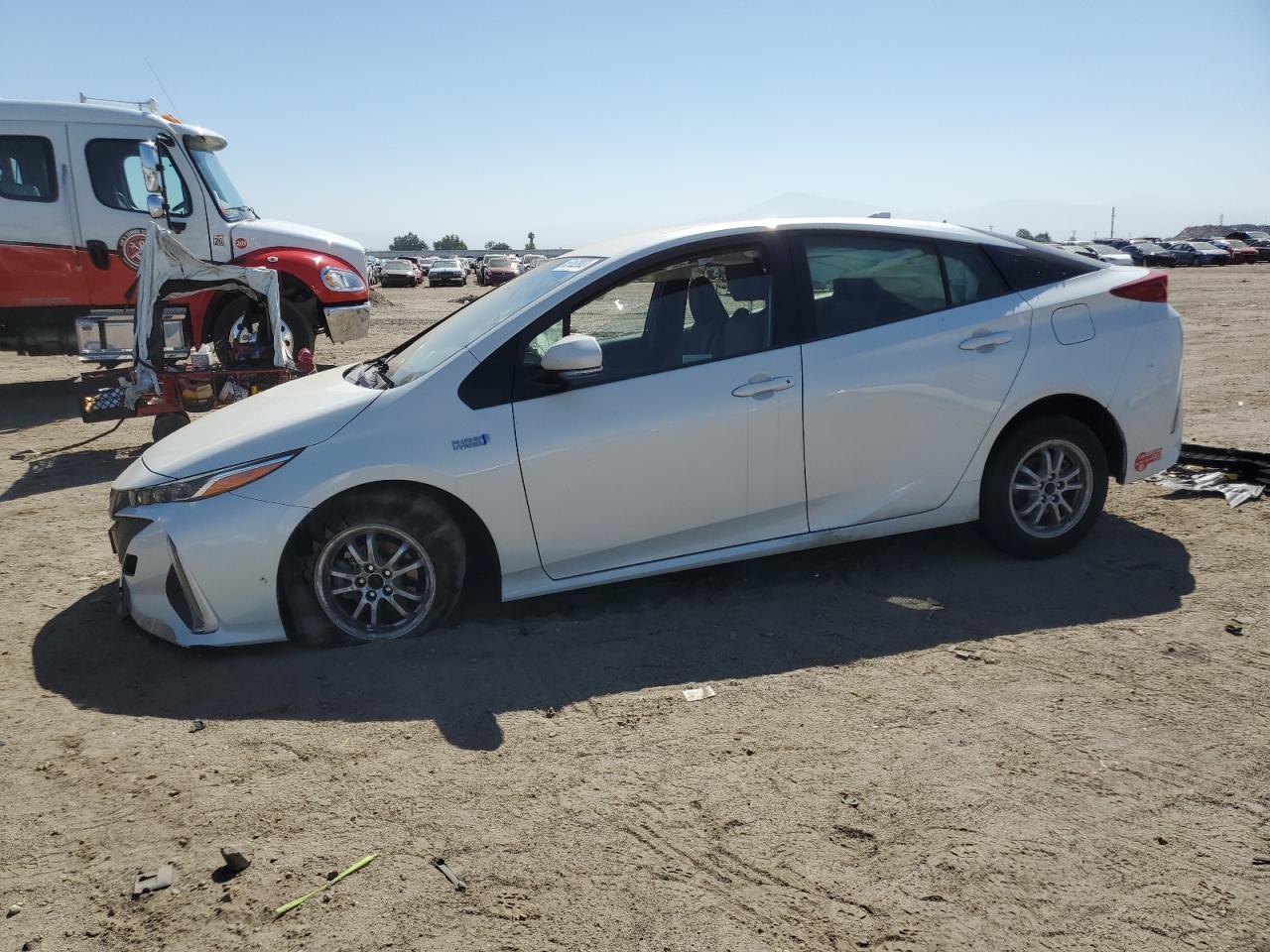 2017 TOYOTA PRIUS PRIM car image