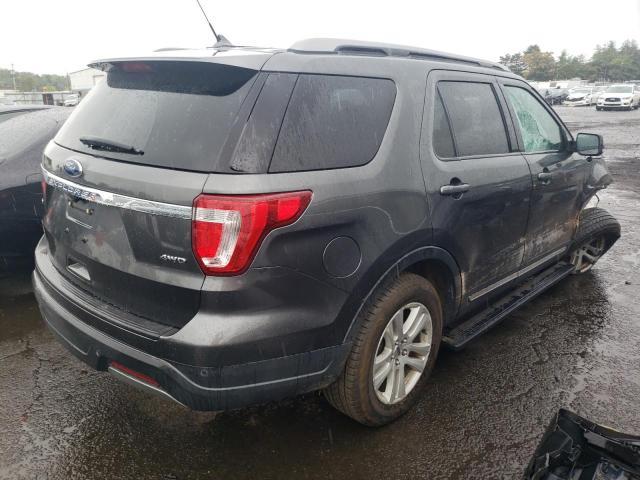 2019 Ford Explorer Xlt - Фото 3