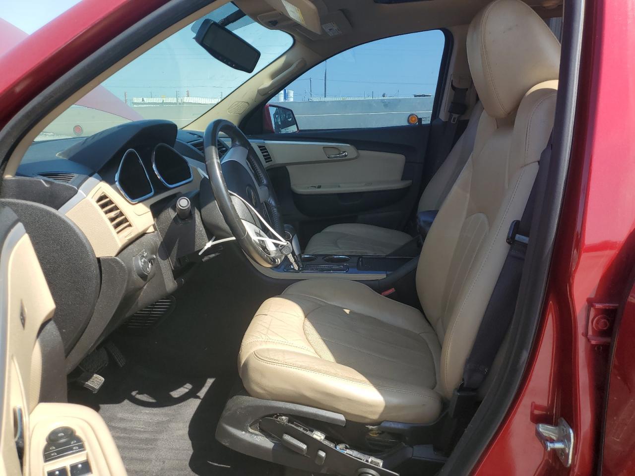 2012 CHEVROLET TRAVERSE L - Фото 7