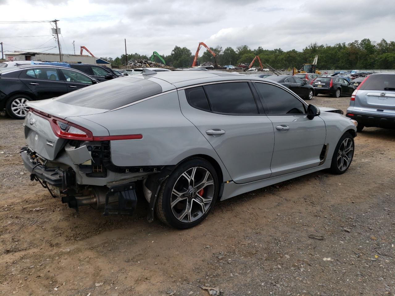 2019 KIA STINGER GT - Фото 3