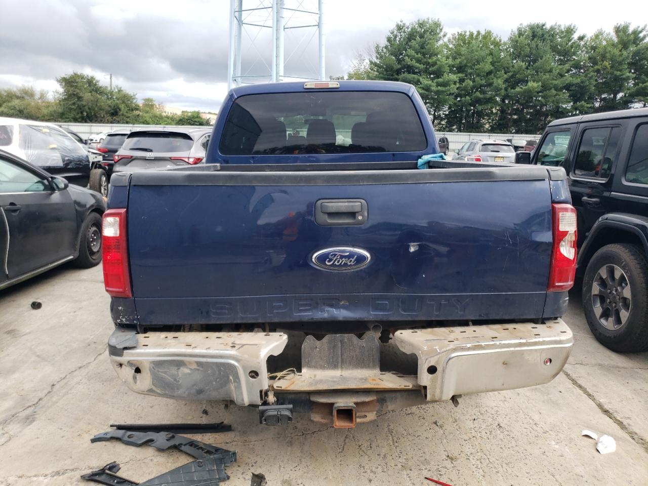 2012 FORD F250 SUPER - Фото 6