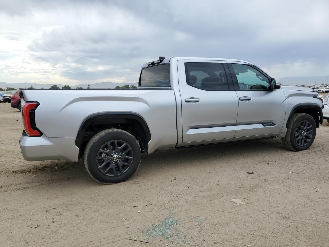 2023 TOYOTA TUNDRA CRE - Фото 3