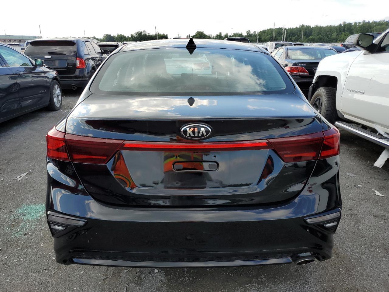 2020 KIA FORTE FE - Image 6