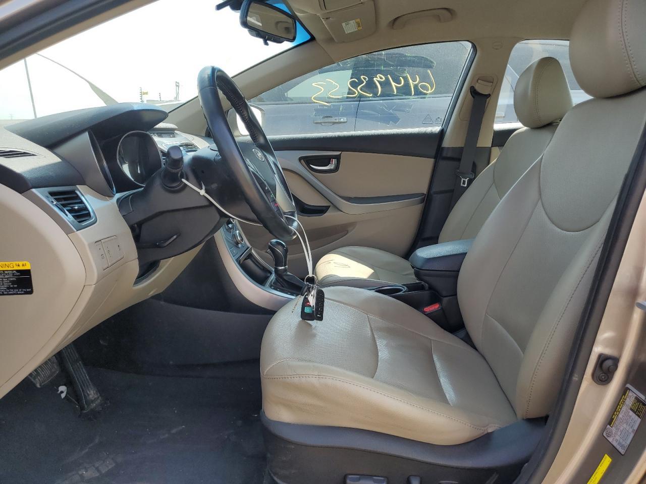 2014 HYUNDAI ELANTRA SE - Фото 7