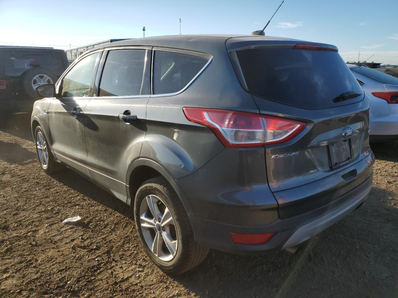2015 FORD ESCAPE SE - Image 2