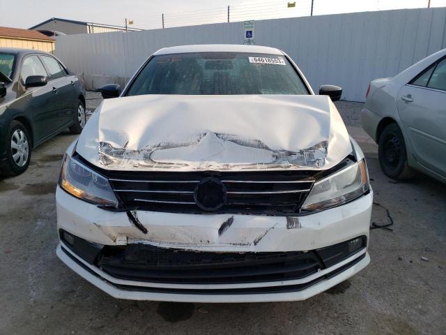 2016 Volkswagen Jetta Sport - Image 5