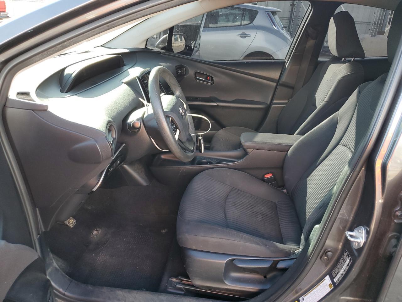 2016 TOYOTA PRIUS - Фото 7