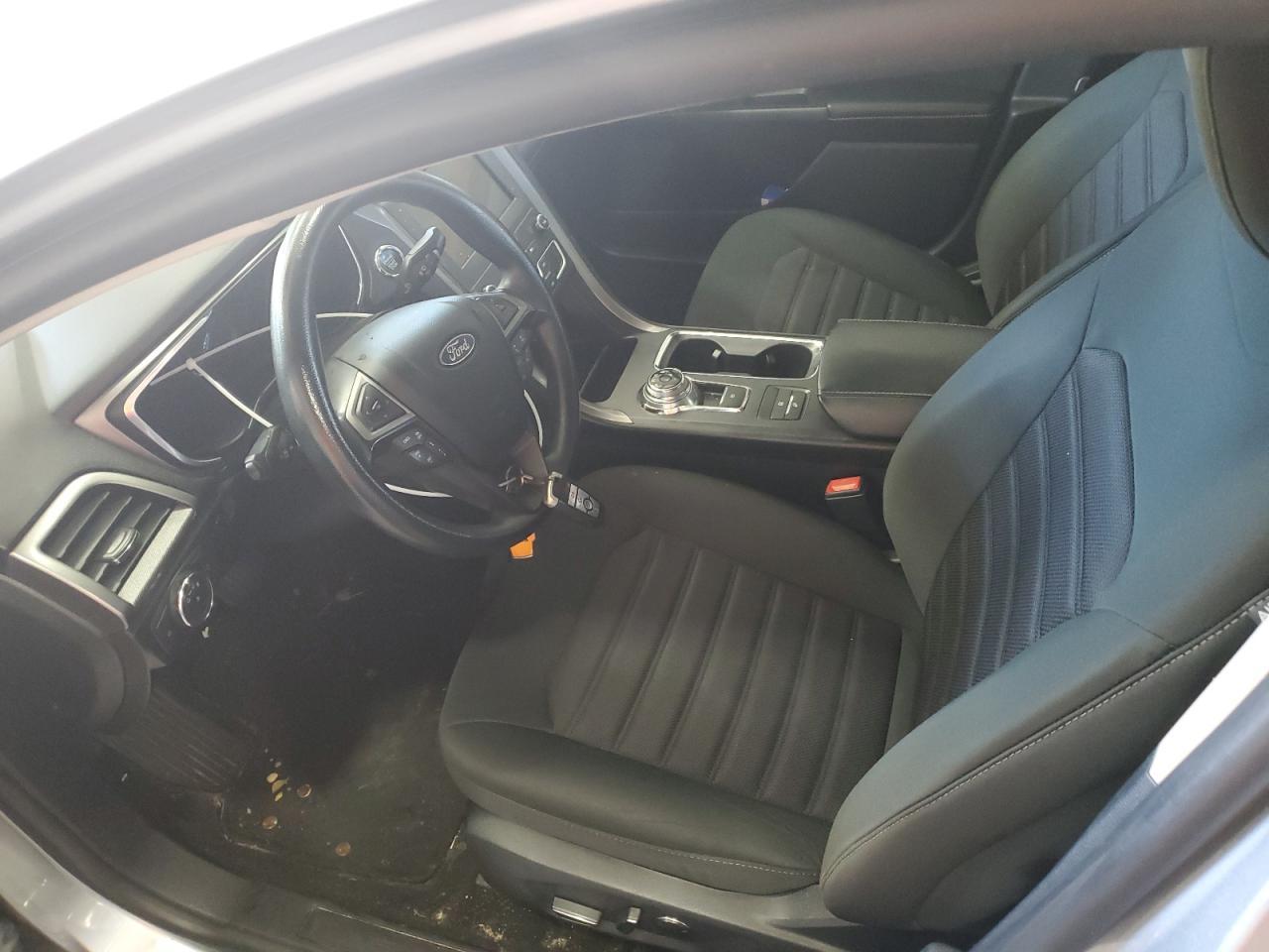 2020 FORD FUSION SE - Фото 7