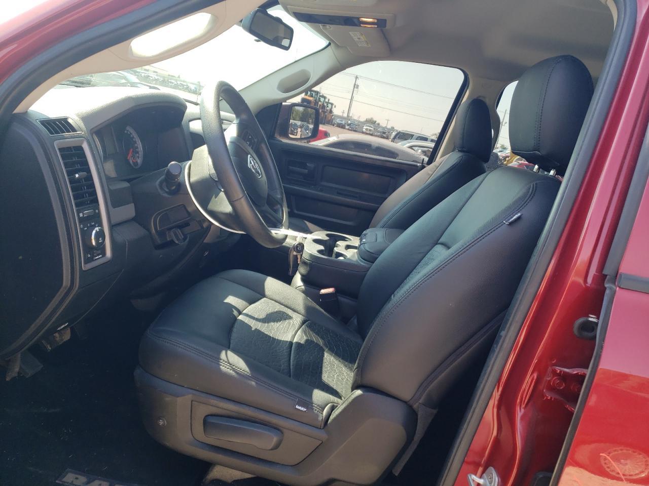 2014 RAM 1500 ST - Image 7
