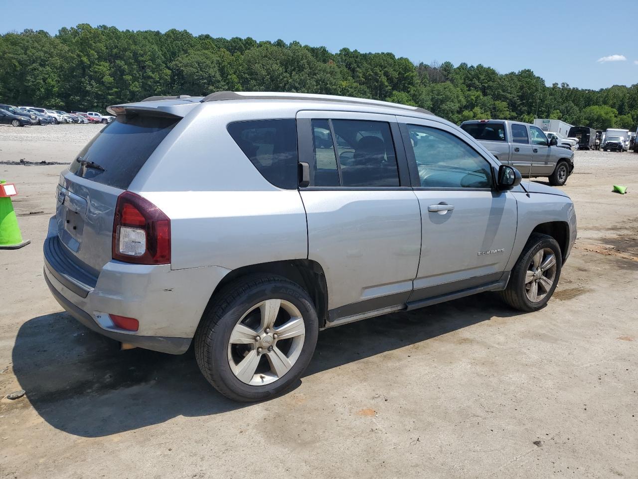 2017 JEEP COMPASS SP - Image 3
