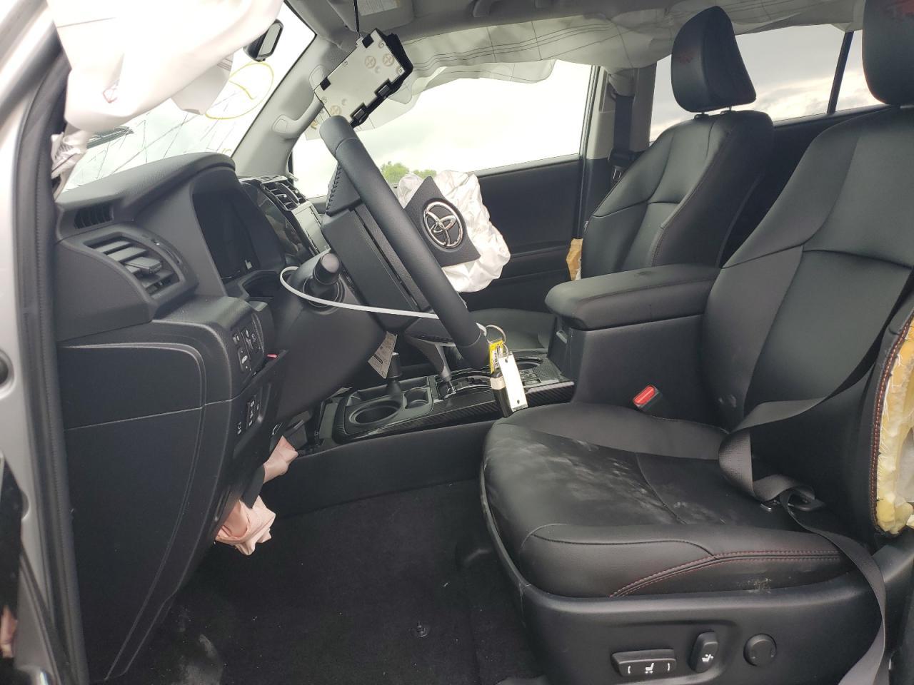 2022 TOYOTA 4RUNNER SR - Image 7