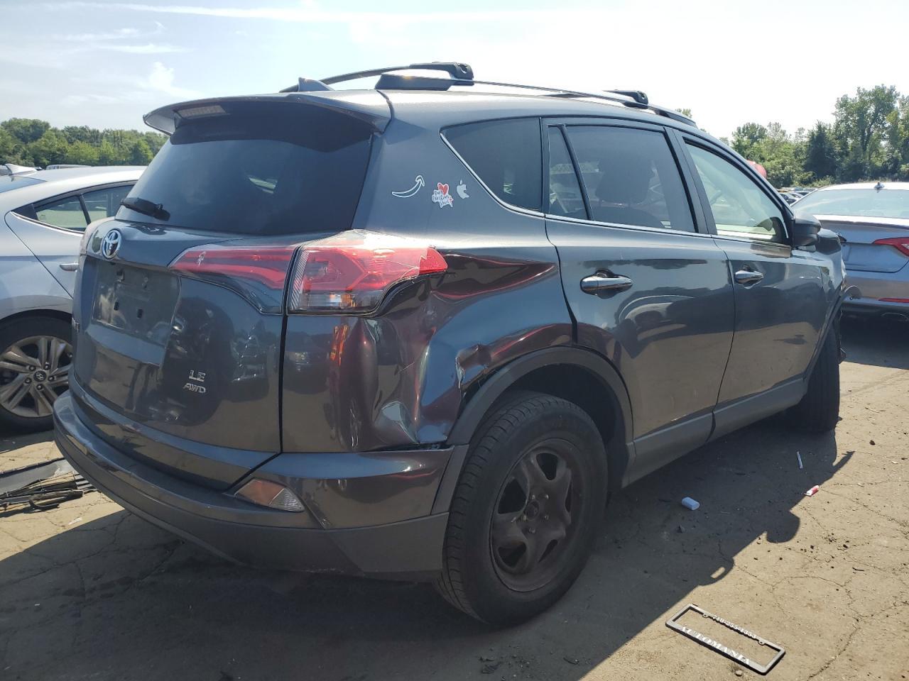 2018 TOYOTA RAV4 LE - Image 3