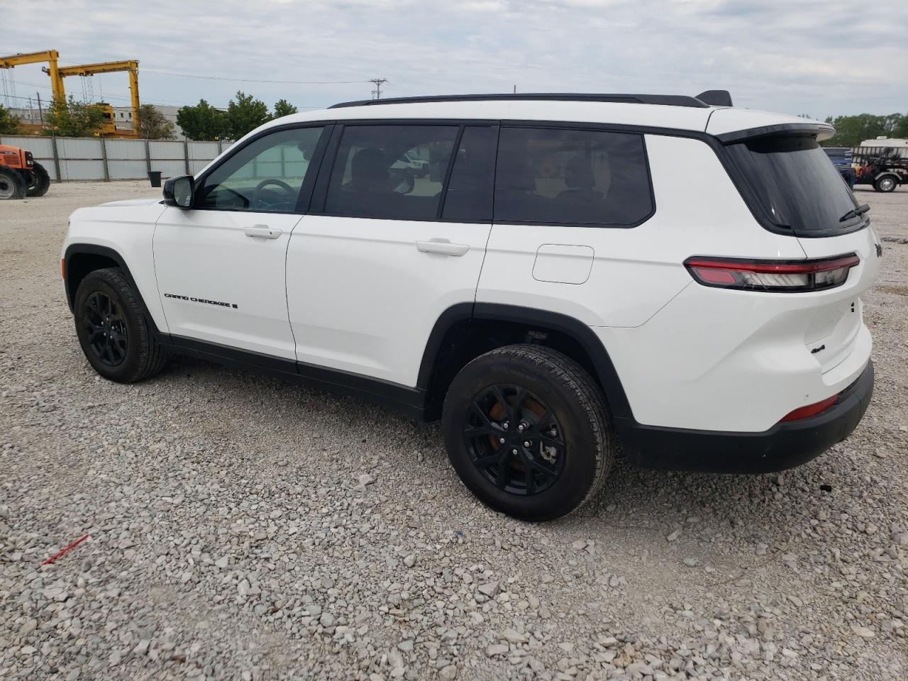 2024 JEEP GRAND CHER - Фото 2