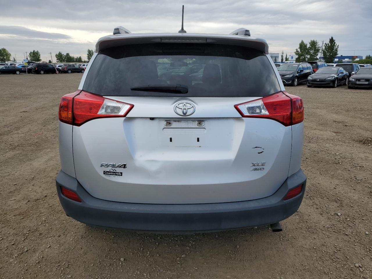 2015 TOYOTA RAV4 XLE - Фото 6