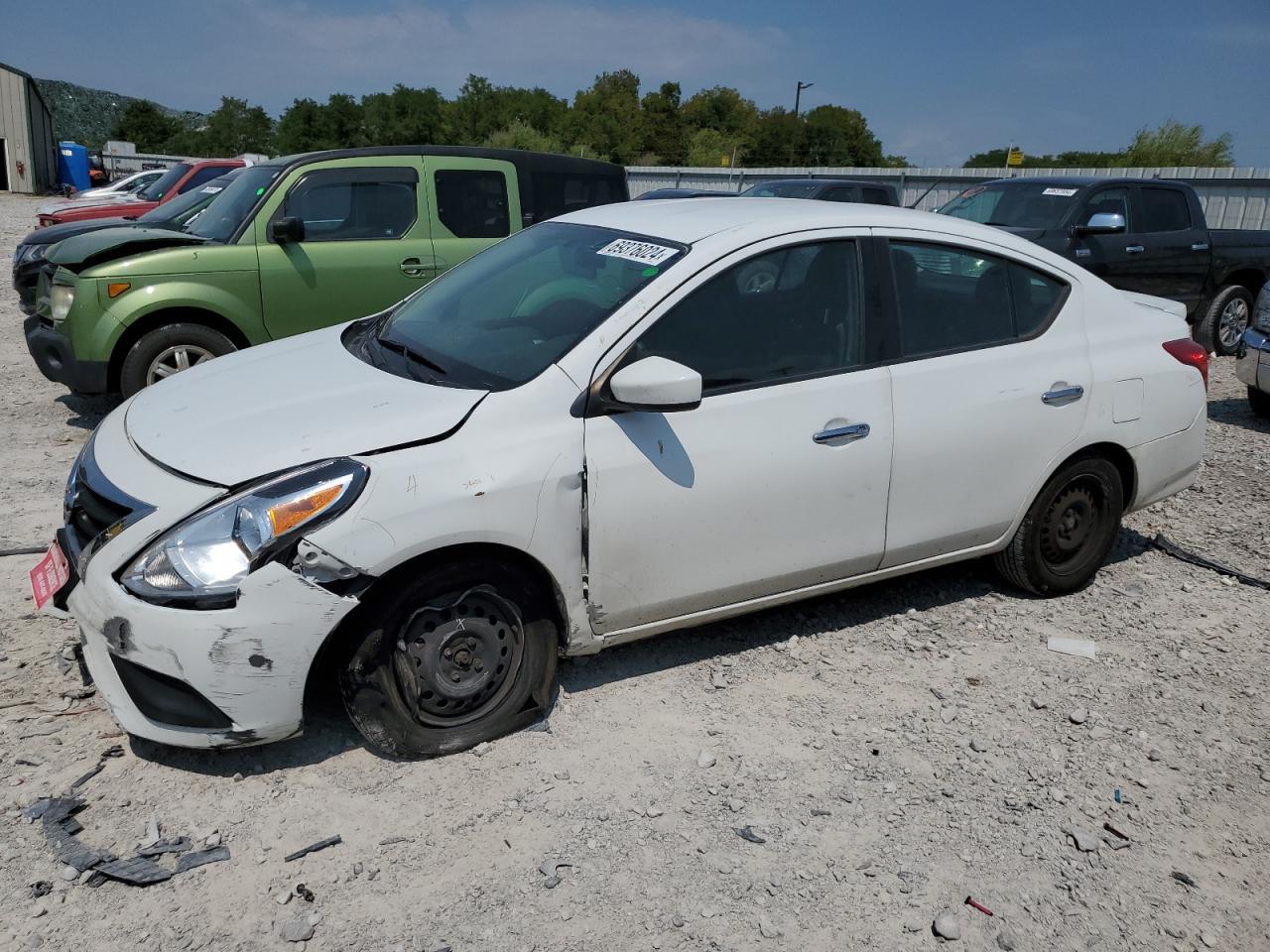 2016 NISSAN VERSA S