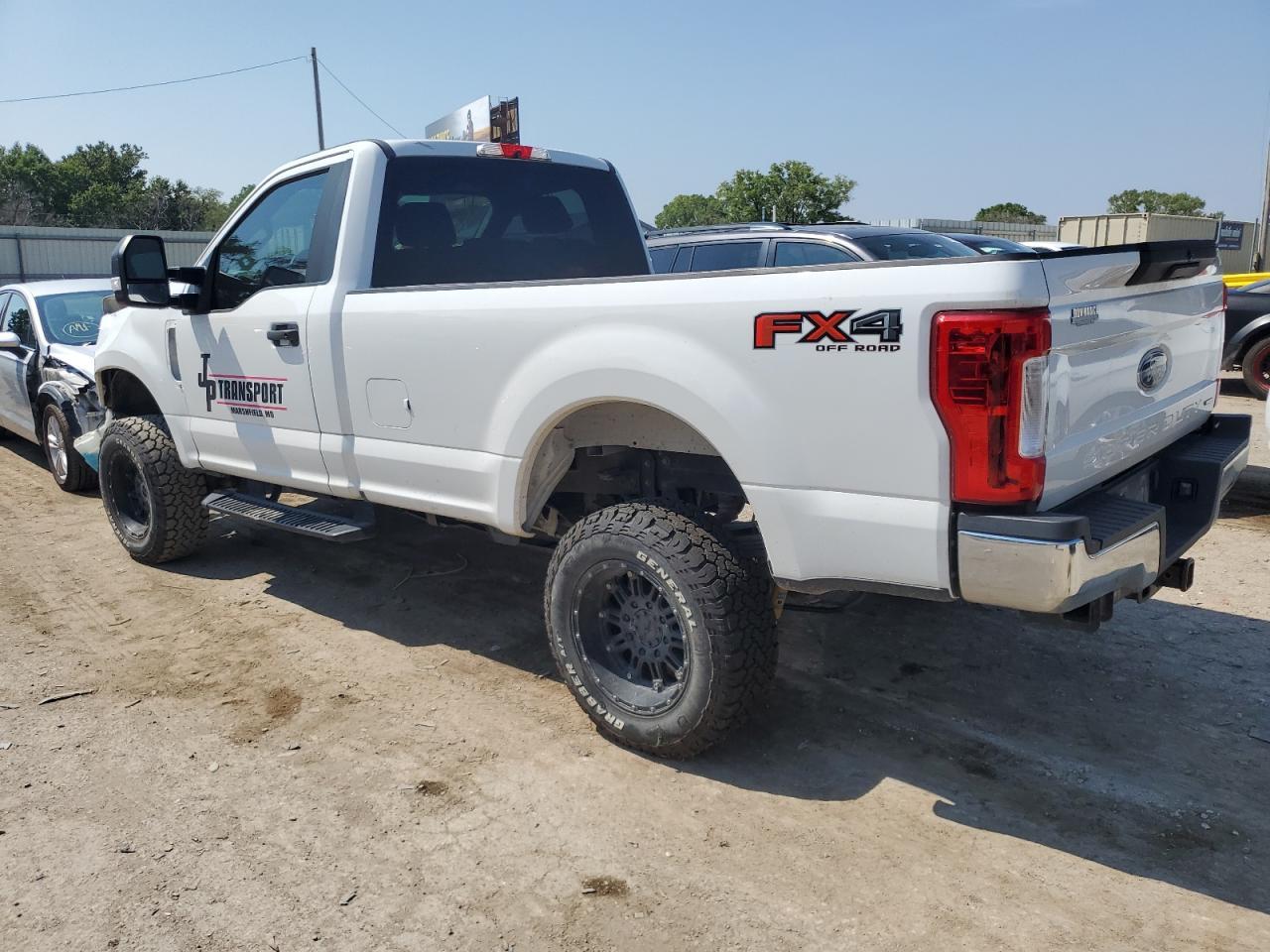 2017 FORD F350 SUPER - Image 2