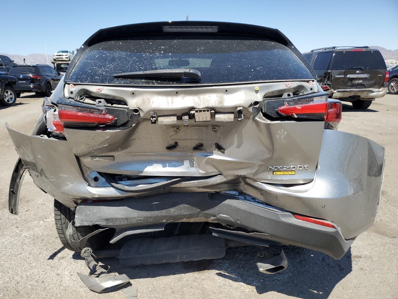 2015 LEXUS NX 200T - Фото 6