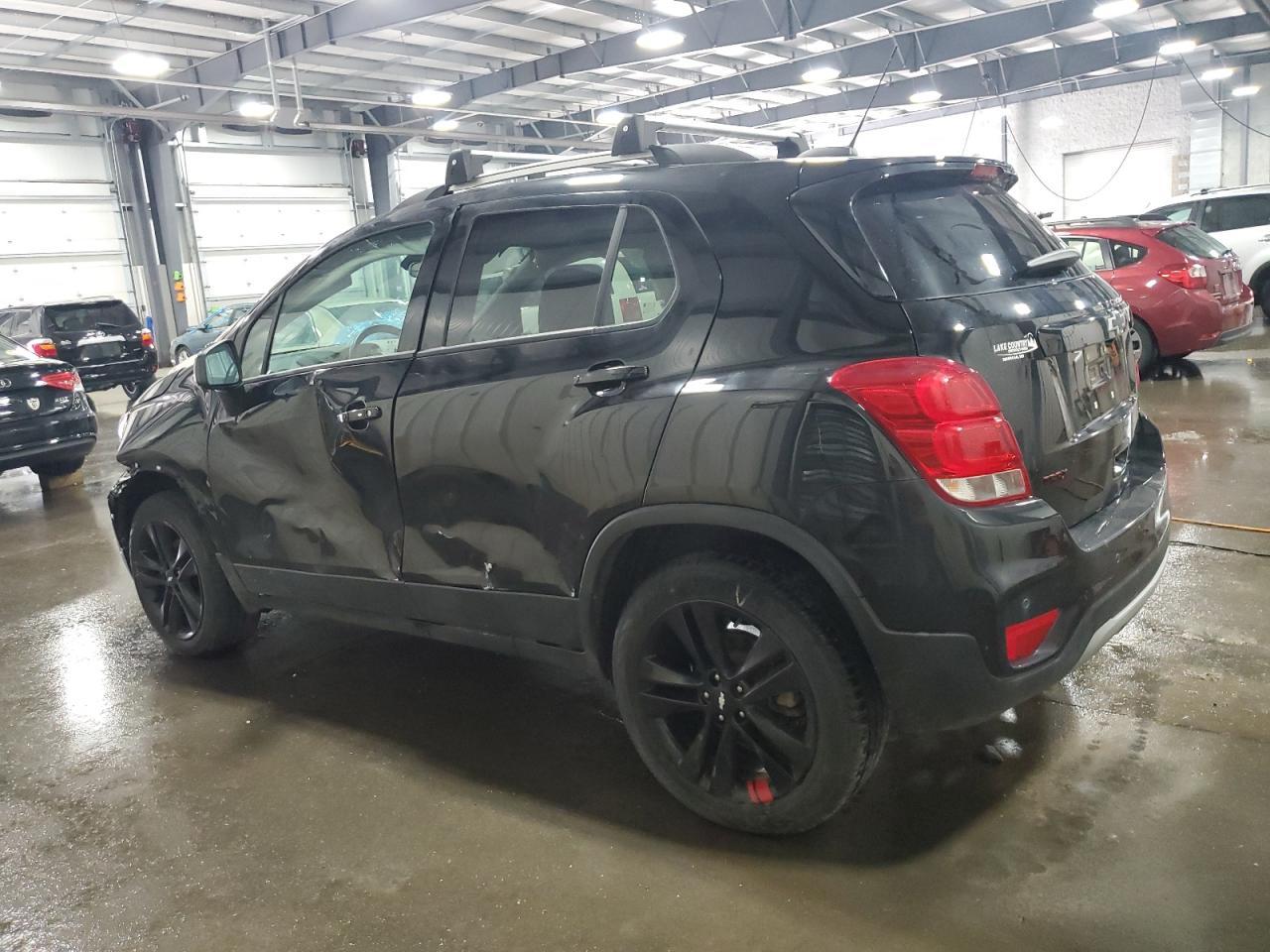 2021 CHEVROLET TRAX 1LT - Image 2