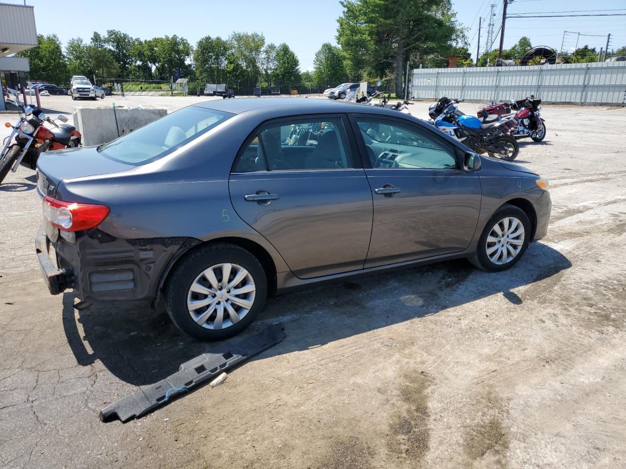 2013 TOYOTA COROLLA BA - Image 3