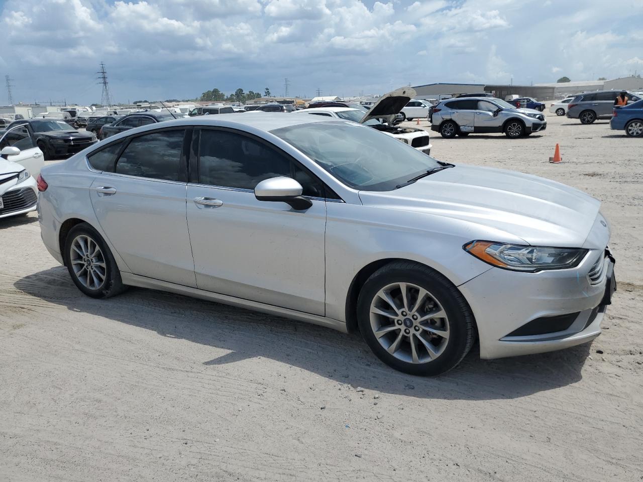 2017 FORD FUSION SE - Фото 4