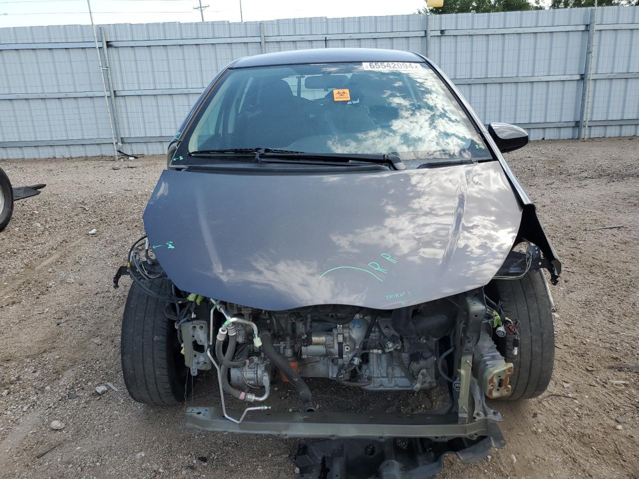 2015 TOYOTA YARIS - Фото 5