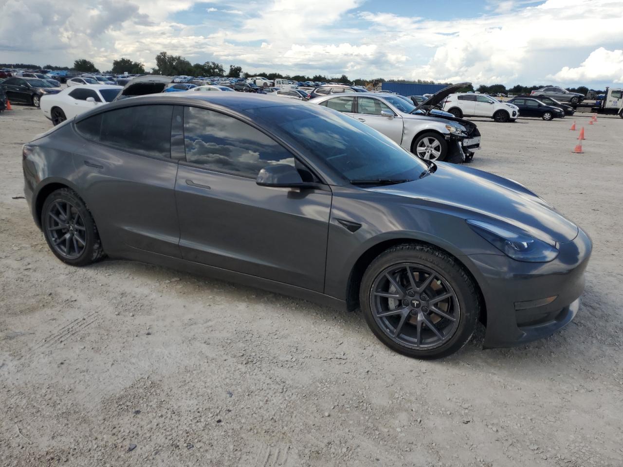2021 TESLA MODEL 3 - Image 4
