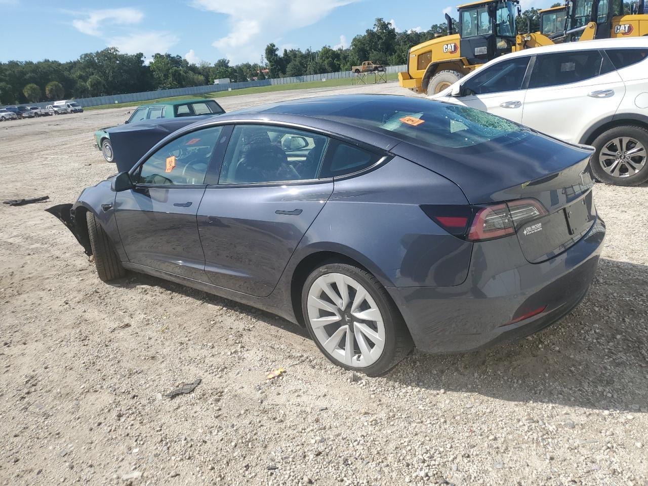 2022 TESLA MODEL 3 - Image 2