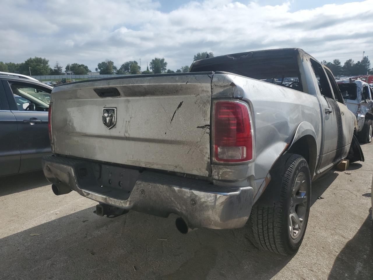 2015 RAM 1500 LARAM - Image 3