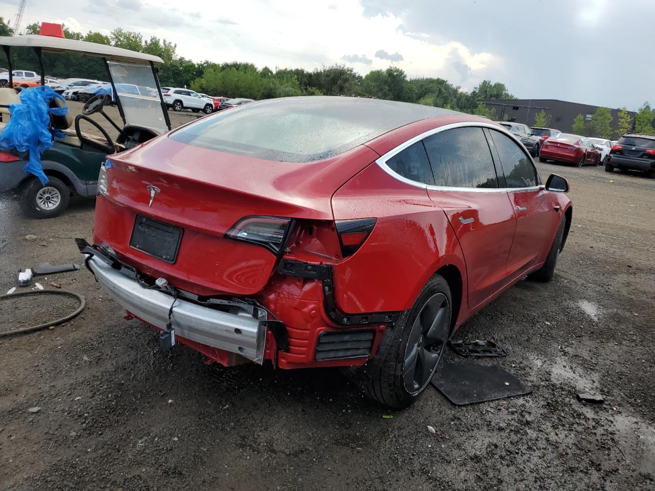 2019 TESLA MODEL 3 - Фото 3