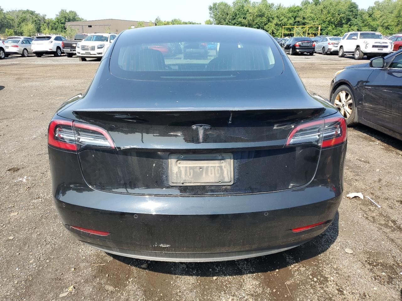 2019 TESLA MODEL 3 - Image 6