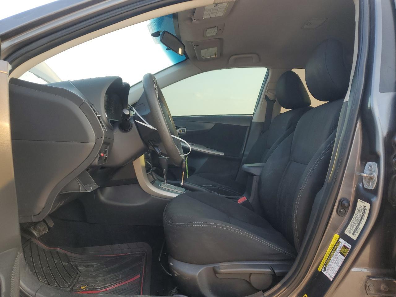 2013 TOYOTA COROLLA BA - Фото 7