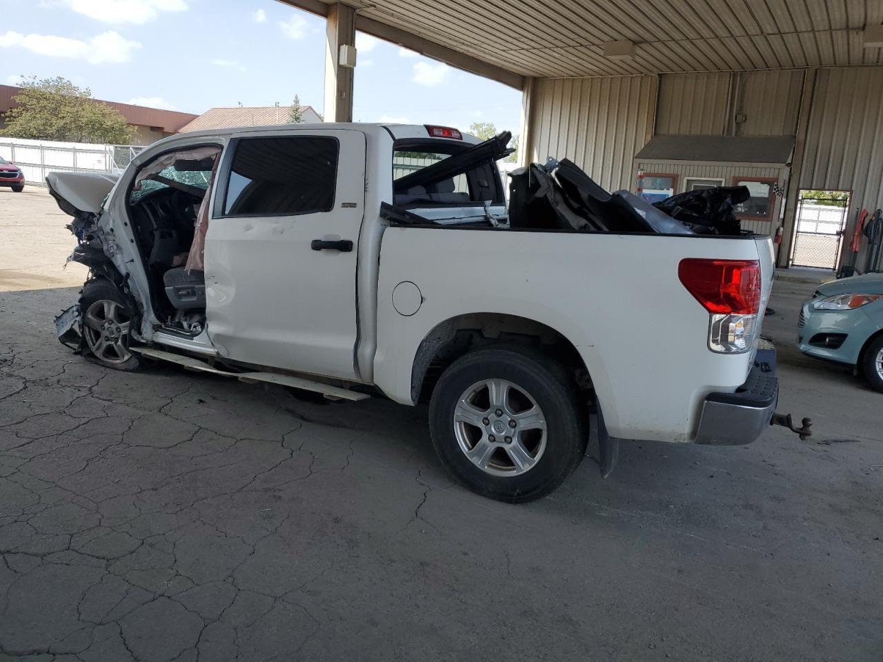 2011 TOYOTA TUNDRA CRE - Image 2