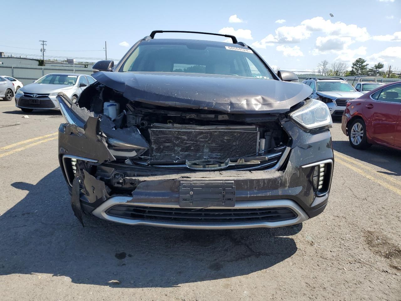 2017 HYUNDAI SANTA FE S - Image 5