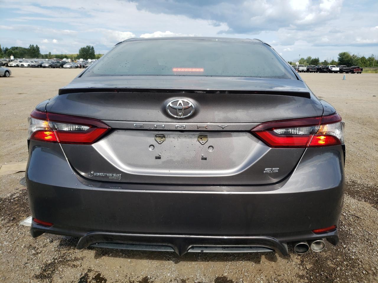 2021 TOYOTA CAMRY SE - Фото 6