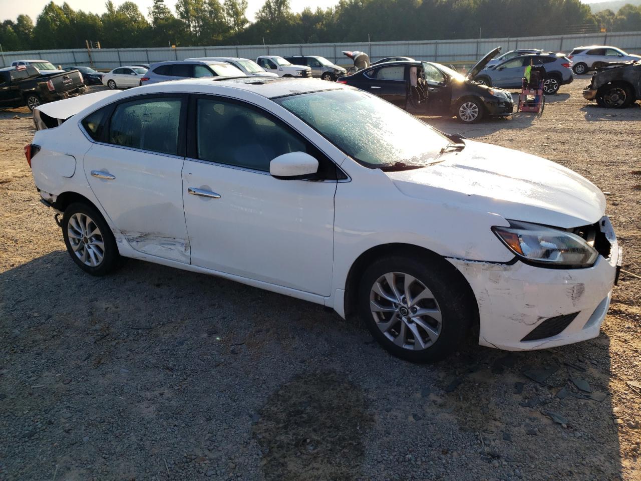 2016 NISSAN SENTRA S - Фото 4