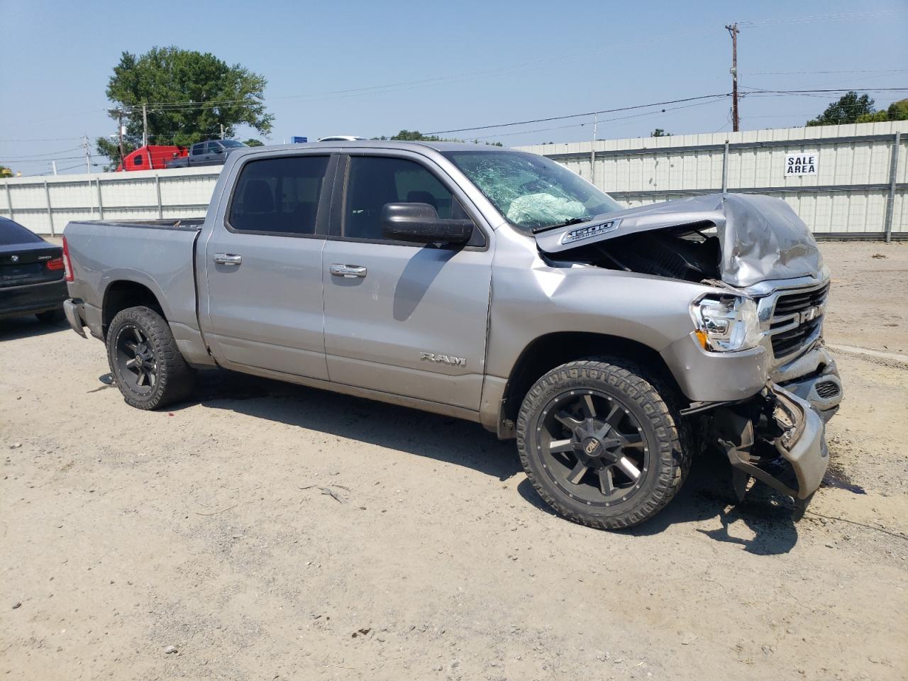 2019 RAM 1500 BIG H - Фото 4