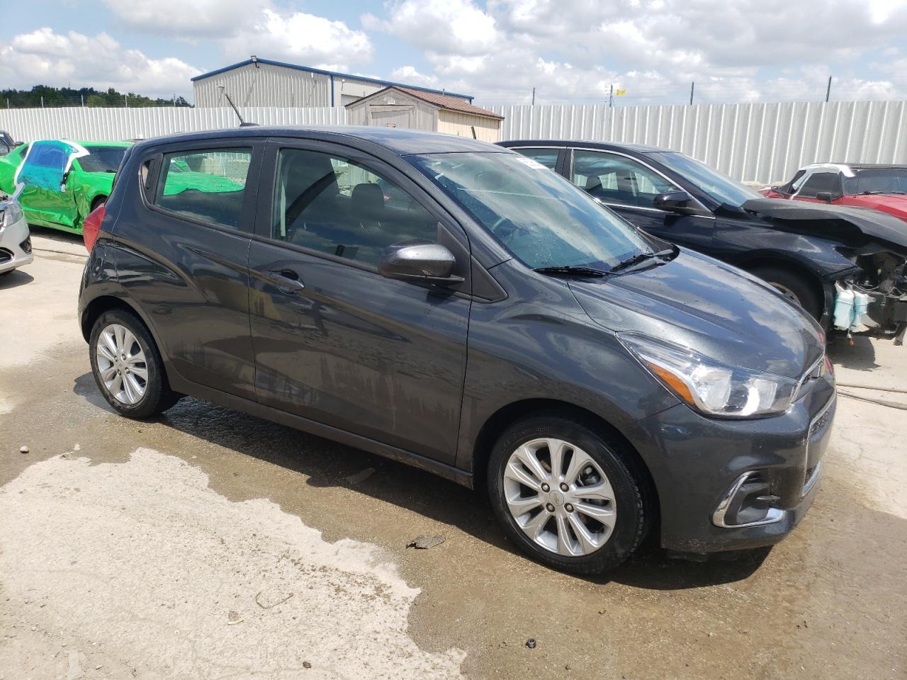 2018 CHEVROLET SPARK 1LT - Фото 4