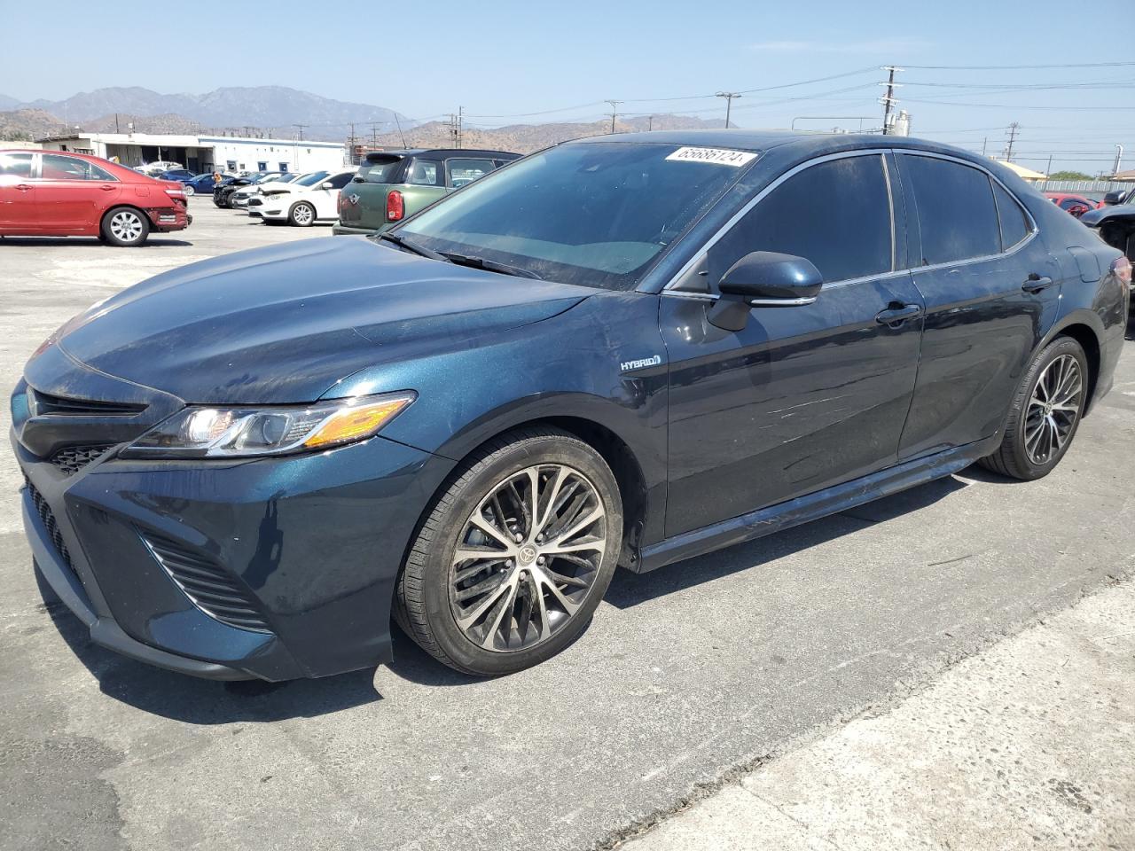 2020 TOYOTA CAMRY SE