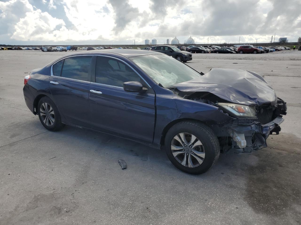 2014 HONDA ACCORD LX - Фото 4