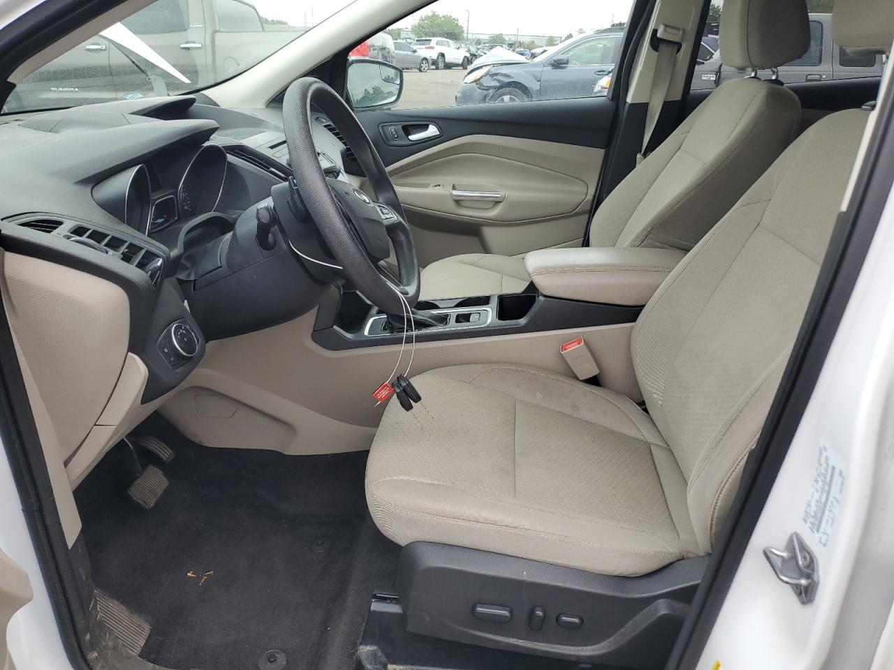 2017 FORD ESCAPE SE - Фото 7
