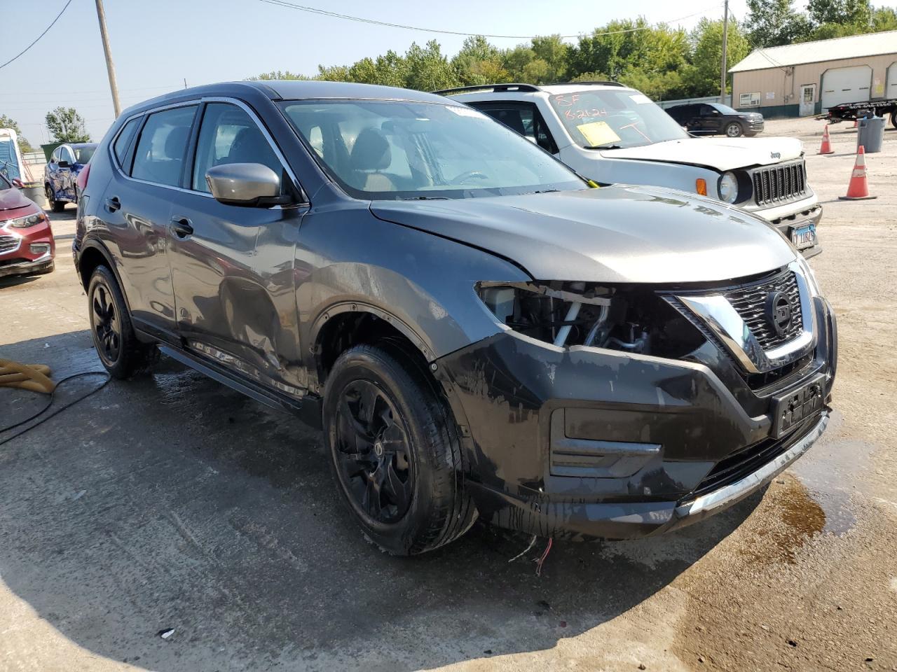 2017 NISSAN ROGUE S - Image 4