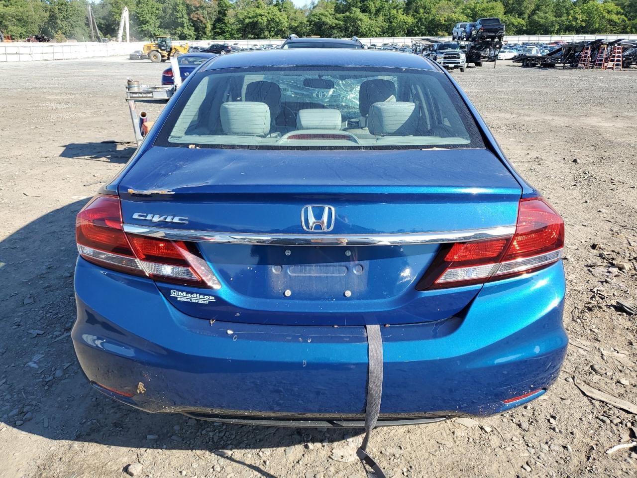 2015 HONDA CIVIC LX - Фото 6